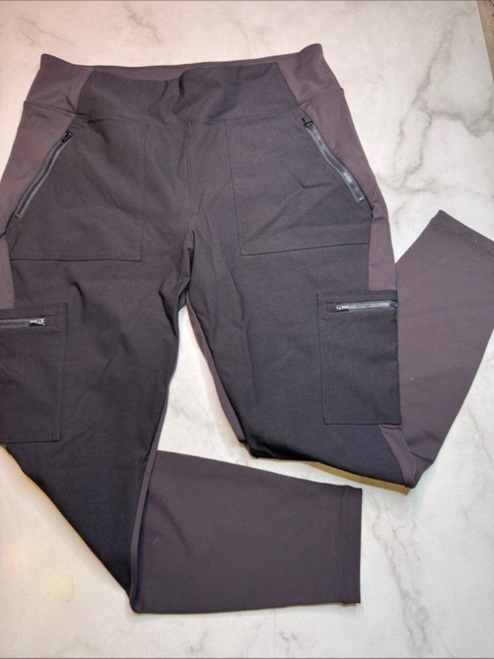 Athleta Headlands Hybrid High Rise Cargo Legging Size 16 - Picture 3 of 6